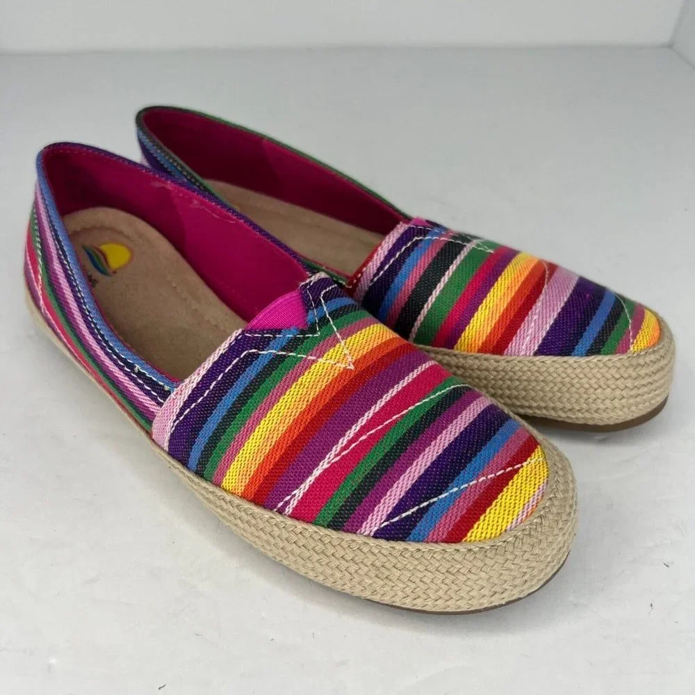 Maui Island Womens Tiki Multicolor Canvas Color Striped Size 7M Slip On Shoes